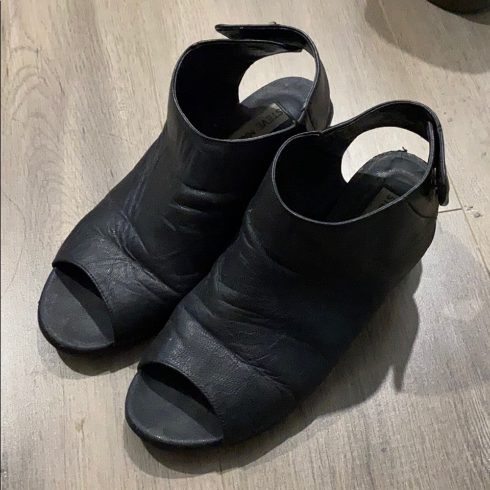 Steve Madden leather shoes - size 7